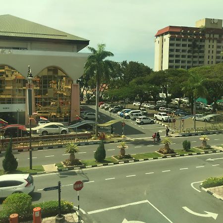 Premierz Hotel Labuan Kültér fotó