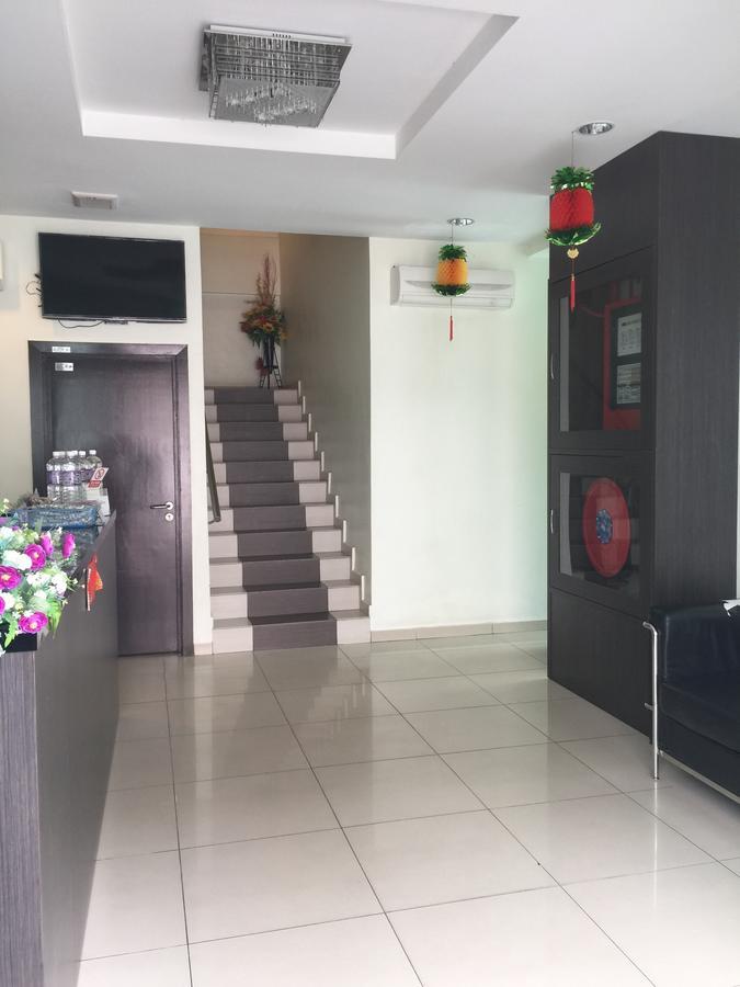 Premierz Hotel Labuan Kültér fotó